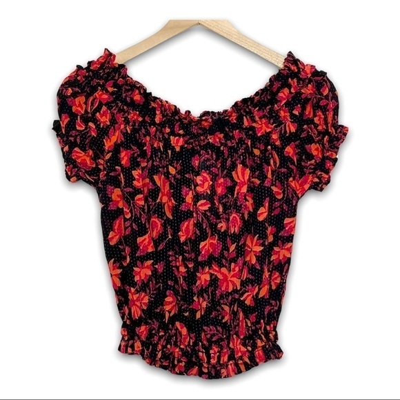 NWT FREE PEOPLE 70s Smocked Off Shoulder Floral Short Sleeve Blouson Crop Top S - Picture 7 of 11